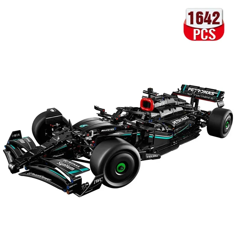Schaal 1:8 Amg Fomula F1 W14 E Performance model